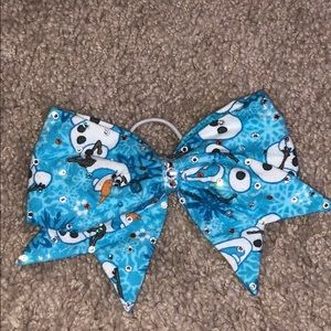 Olaf cheer bow